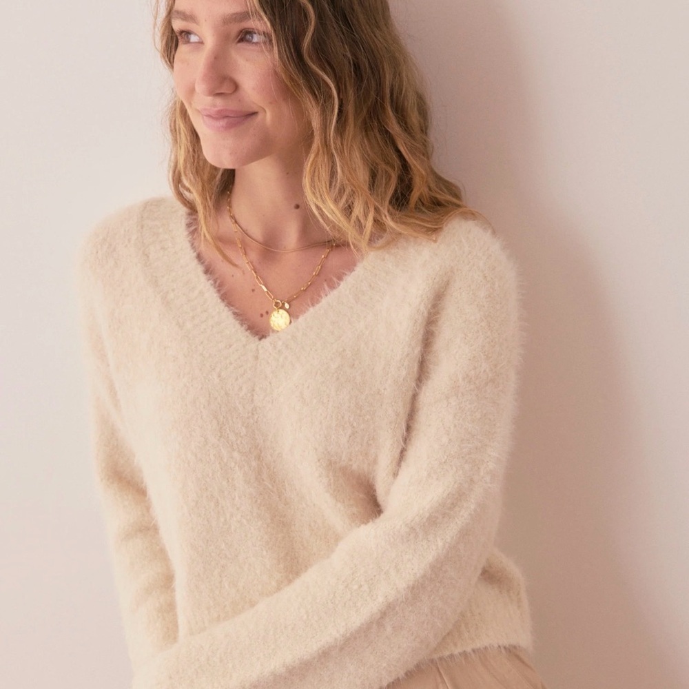 Marine Layer Teddy Eyelash Cream V-Neck Sweater